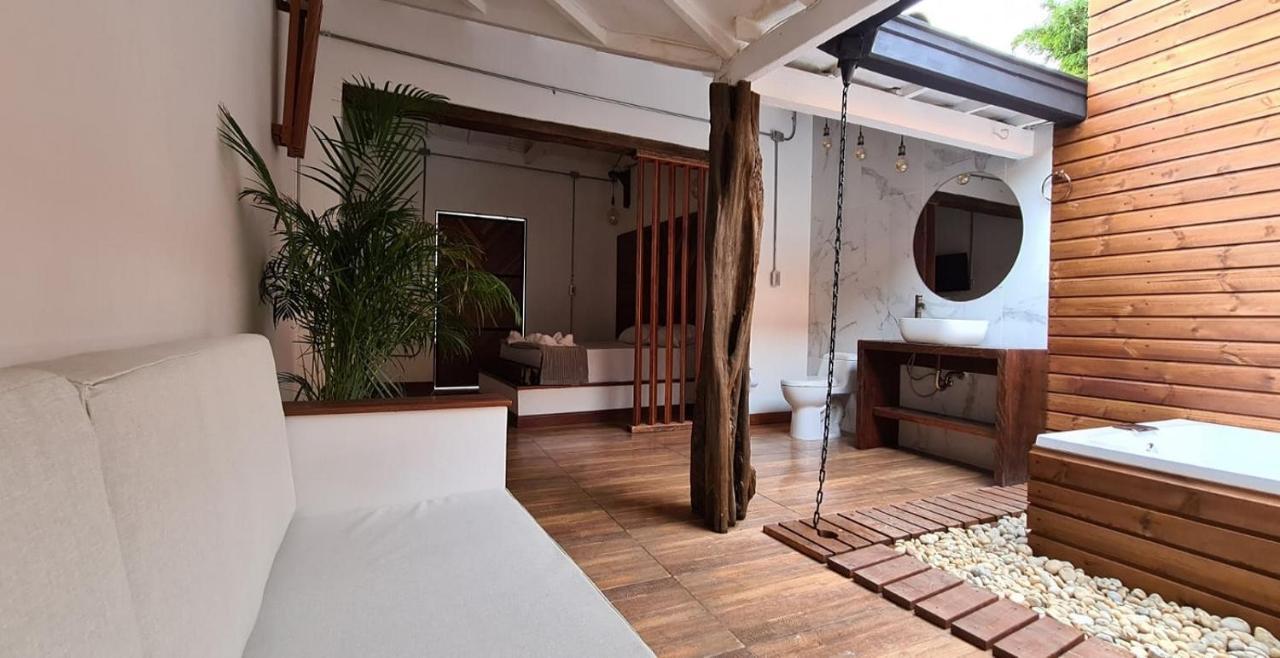 All Natural Glamping 科帕卡瓦纳 外观 照片